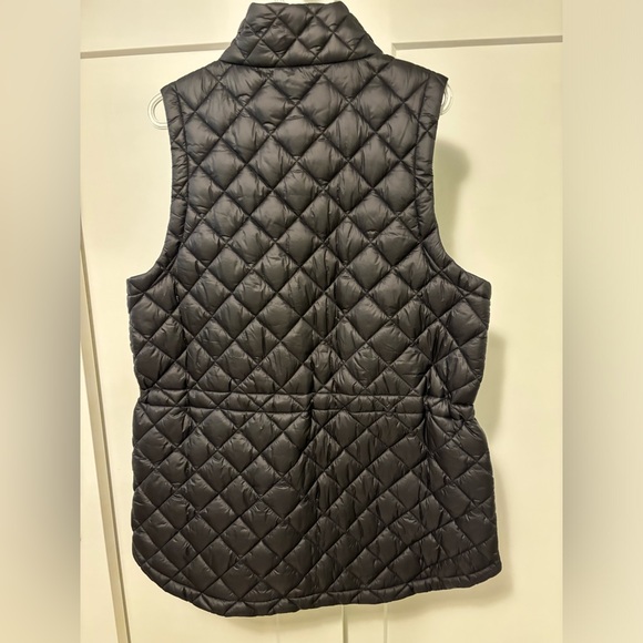 Athleta Whisper Featherless Vest XL Tall - Picture 2 of 3